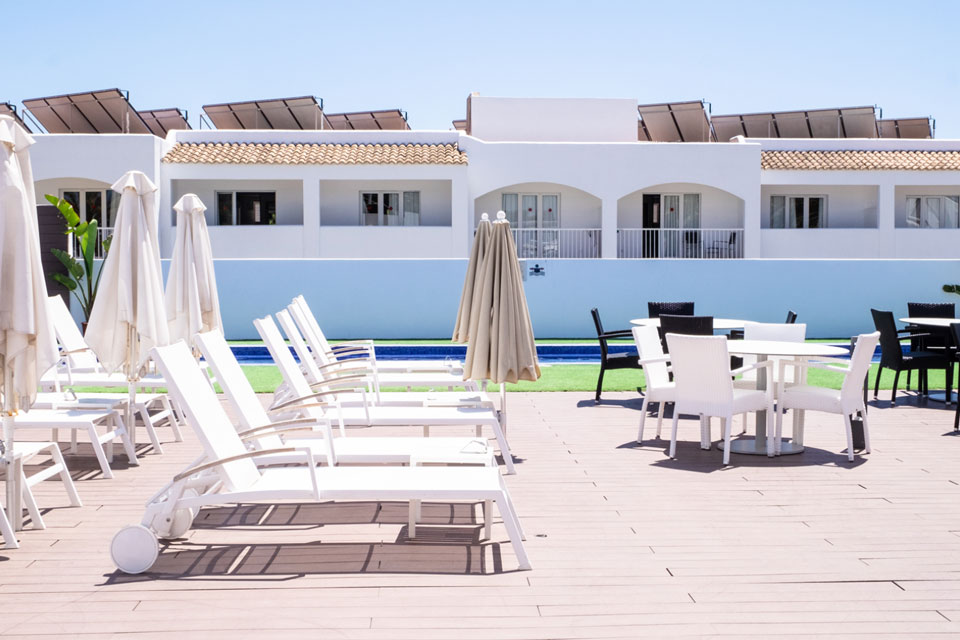 Zona Chill Out La piscina más tranquila de nuestro alojamiento